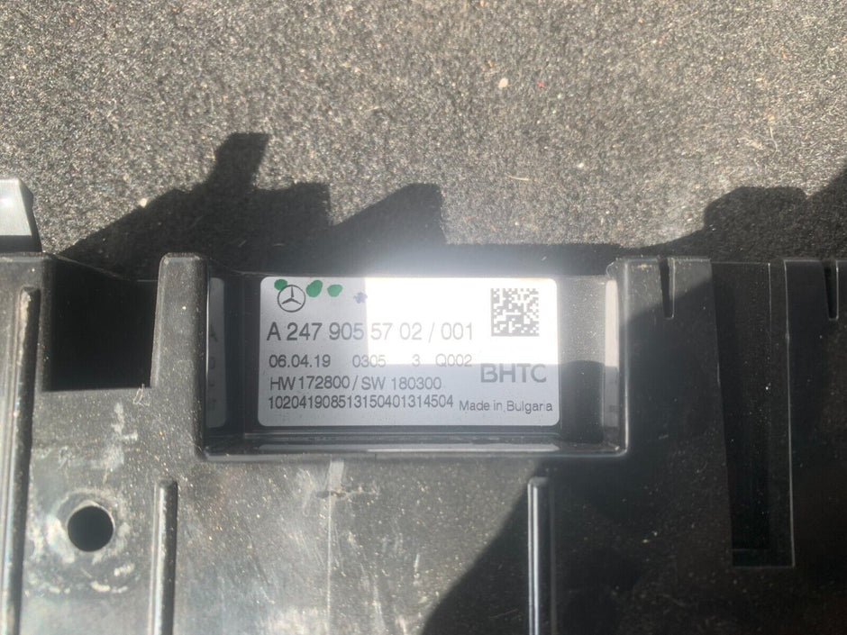 MERCEDES A-CLASS A180 W177 2019-22 INTERIOR HEATER CONTROLS (AC TYPE)