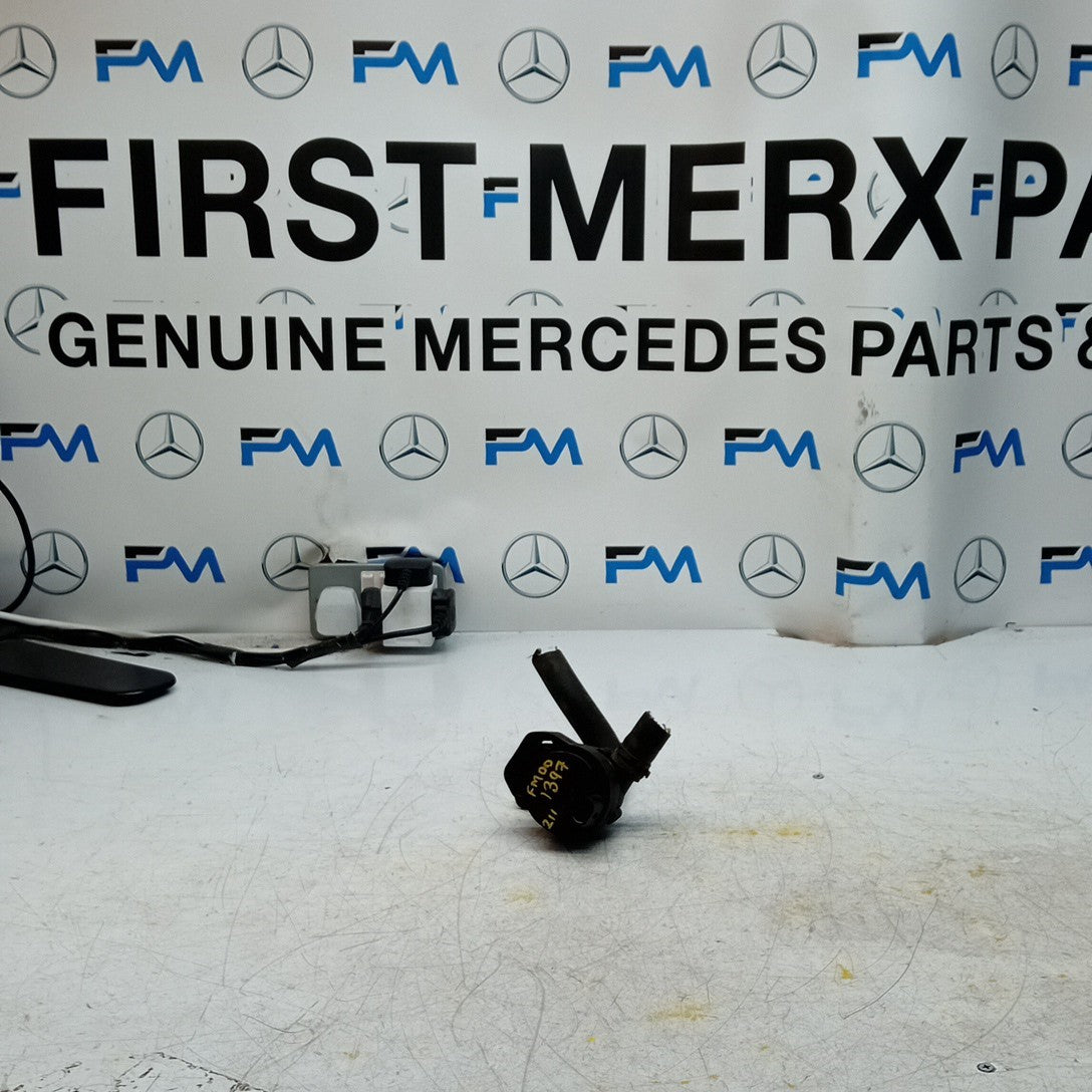 MERCEDES BENZ  C E-CLASS W211 ELECTRIC COOLANT WATER PUMP A2118350028 FM001397