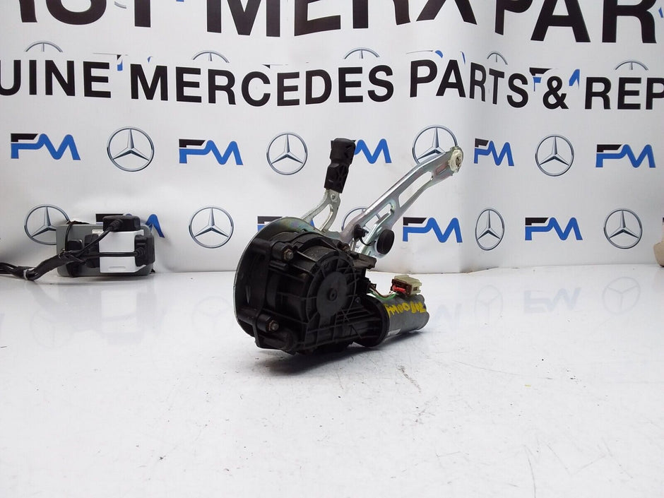 Mercedes C-CLASS W205 TAILGATE LIFT SOFT CLOSE 0390204 124 FM00602