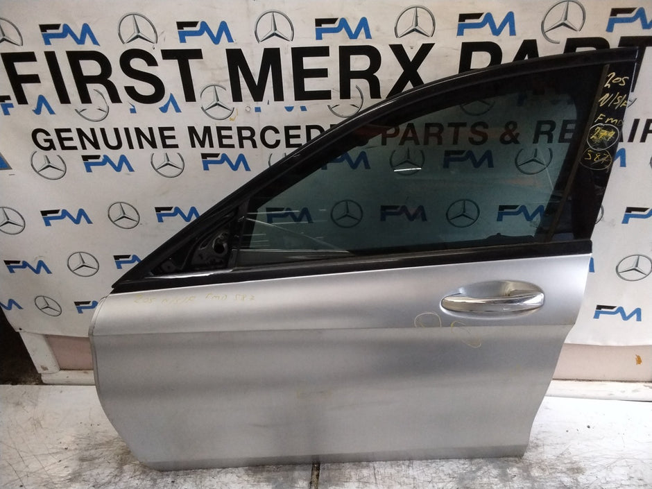 MERCEDES BENZ C-CLS W205 SLN PASSENGER FRONT DOOR NSF SILVER 2014-21  FMD587