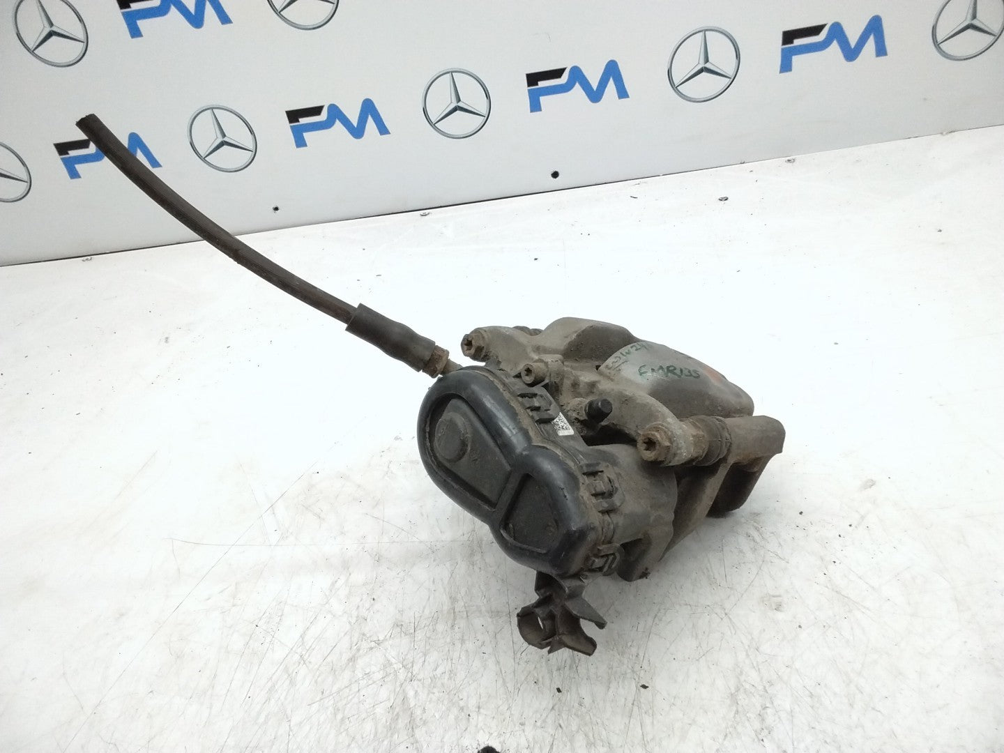 MERCEDES  B-CLASS W246 BRAKE CALIPER REAR LEFT PASSENGER SIDE A2464232198 FMR135
