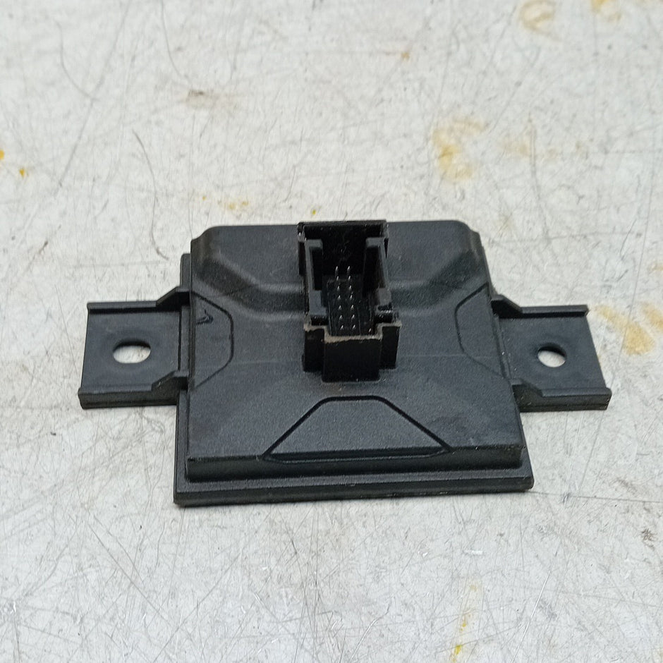 MERCEDES S CLASS W222  REAR CAMERA CONTROL MODULE ECU A2229000905 FM001252