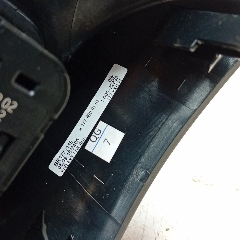 MERCEDES BENZ B-CLASS W247 HEADLIGHT CONTROL SWITCH A2479052902 FM001539