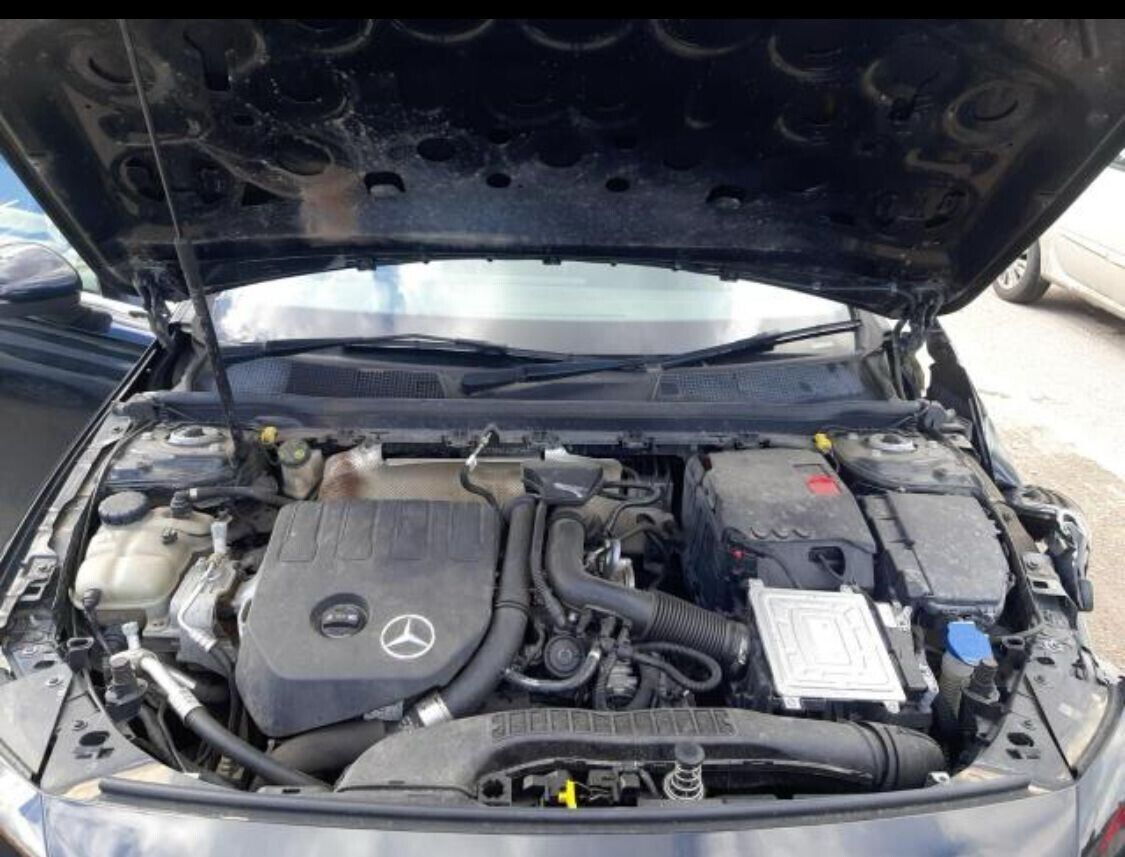 MERCEDES BENZ A-CLASS W177 BREAKING/ ENGINE AND GEAR BOX