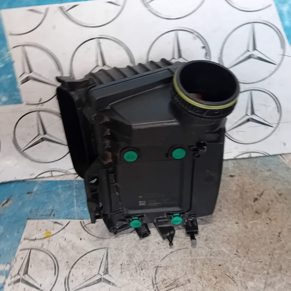 MERCEDES V177 W177 A35 2020  2.0 PETROL AIR FILTER BOX OEM A2600902900