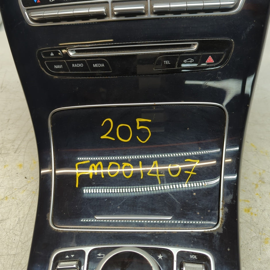  MERCEDES E-CLASS W205 CENTRE CONSOLE + 3 AIR VENT A2054402032 FM001407