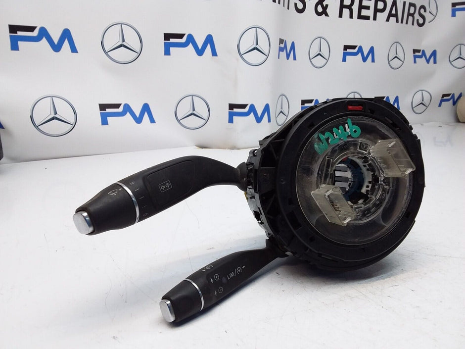 Mercedes  B-CLASS W246 INDICATOR/WIPER GEAR SELECT + SQUIB  2013 FM00538