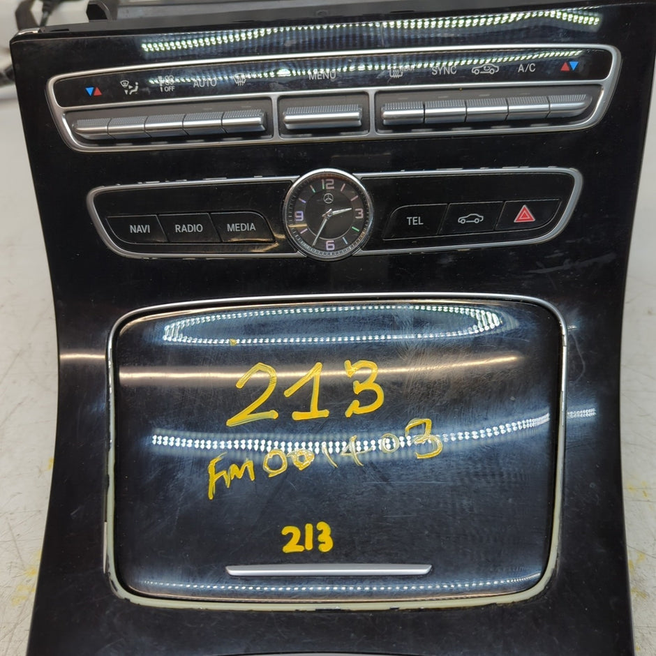  MERCEDES E-CLASS W213 CLIMATE & CENTRE CONSOLE A2139059003 COMPLETE FM001403