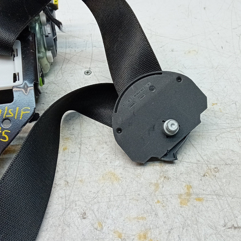 MERCEDES E-CLASS W212 SEAT BELT FRONT LEFT PASSENGER SIDE NSF A2128600786 FMS475