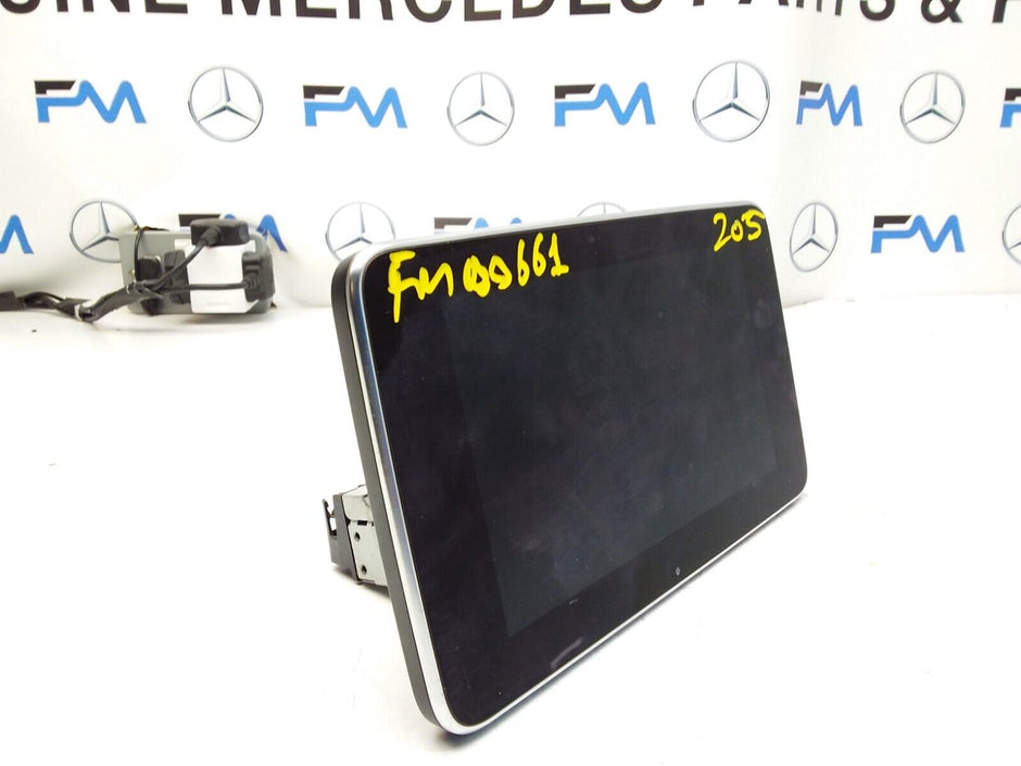 MERCEDES C-CLASS W205 2016 SAT NAV MULTIMEDIA SCREEN A2059002211 FM00661