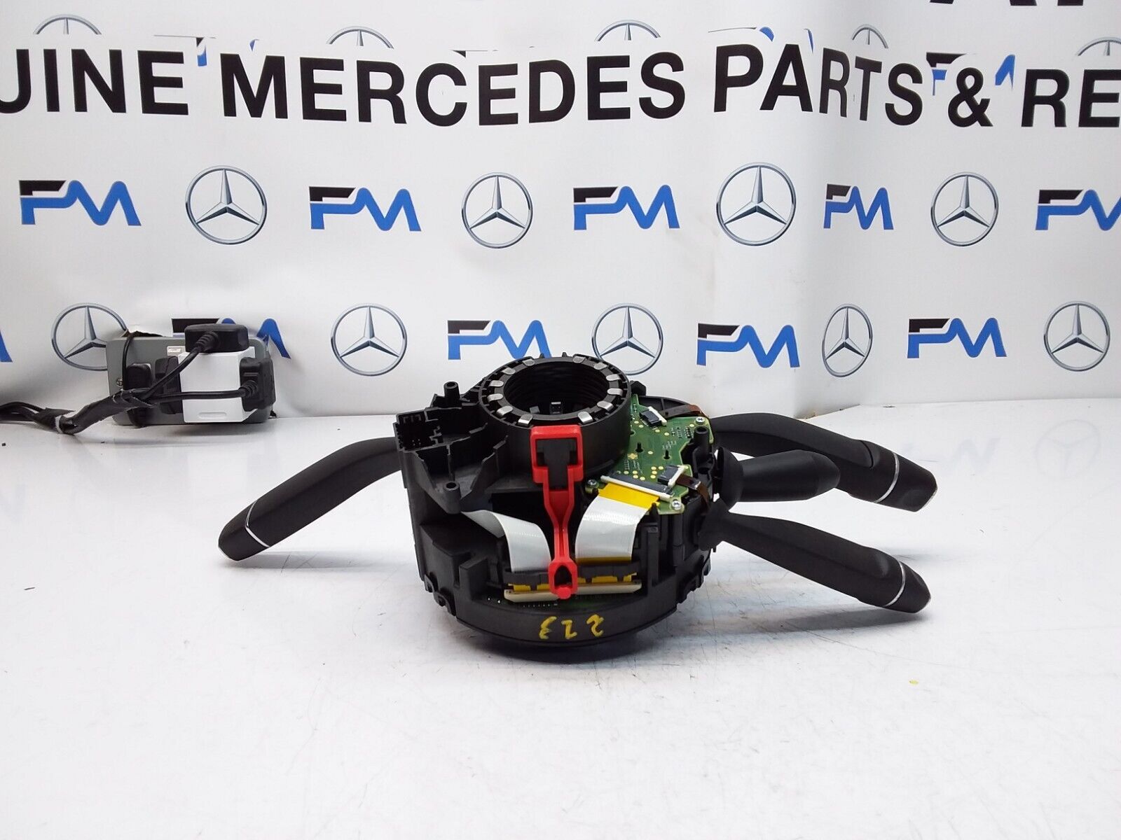 Mercedes E-CLASS W213 INDICATOR/WIPER GEAR SELECT + SQUIB  2017 FM00559