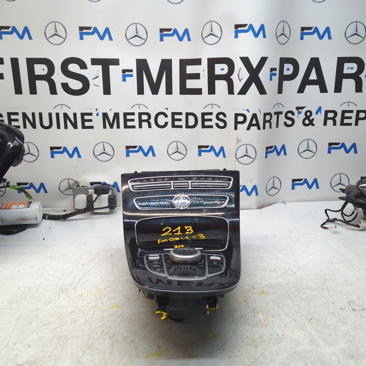  MERCEDES E-CLASS W213 CLIMATE & CENTRE CONSOLE A2139059003 COMPLETE FM001403