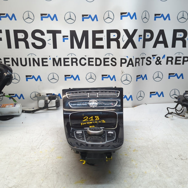  MERCEDES E-CLASS W213 CLIMATE & CENTRE CONSOLE A2139059003 COMPLETE FM001403