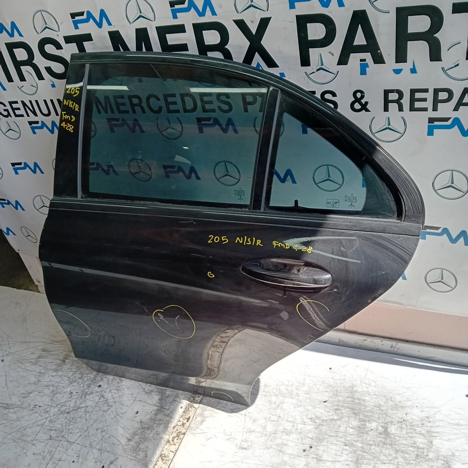 MERCEDES C-CLASS W205 SLN PASSENGER REAR DOOR NSR BLACK 2014 ON COMPLETE FMD428