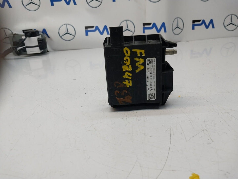 Mercedes W213 W205 W218 W238 W253 Negative Battery Tray Clamp A0009061505FM00247