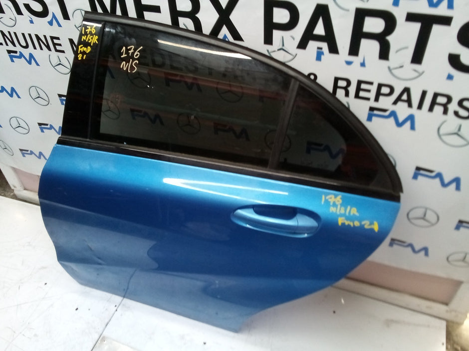 MERCEDES BENZ A CLASS W176 PASSENGER SIDE REAR DOOR ( NEAR SIDE REAR ) FMD21