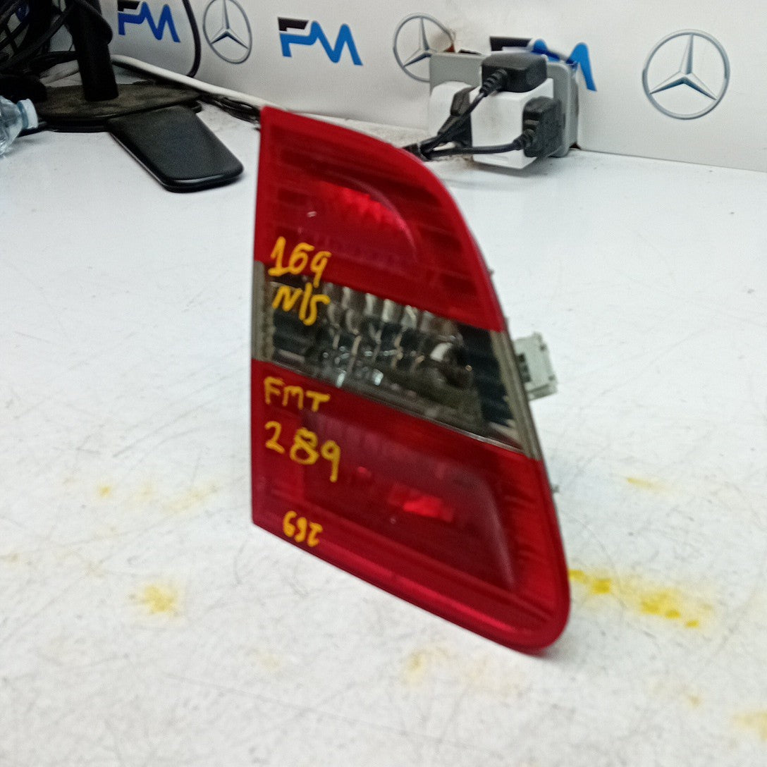 MERCEDES A-CLASS W169 PASSENGER LEFT  REAR TAIL LIGHT A1698201564 2004-12 FMT289