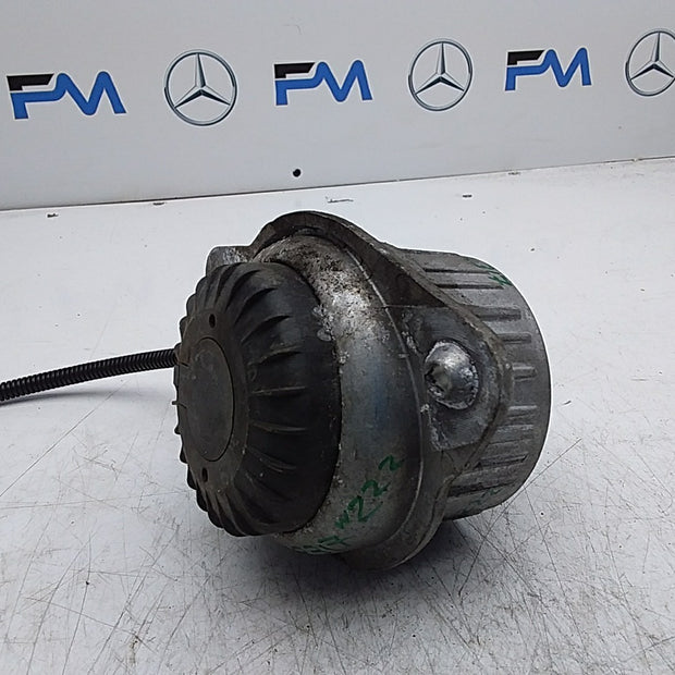 MERCEDES BENZ  S-CLASS W222  ENGINE MOUNT LEFT A2222404500 FMR317