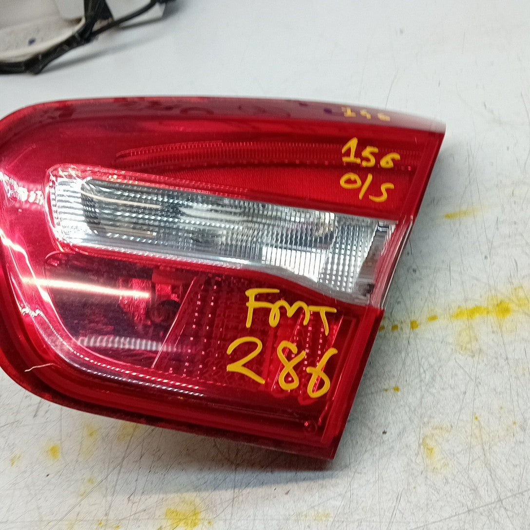 MERCEDES GLA X156 DRIVER RIGHT  REAR INNER TAIL LIGHT A1569060458 2015 FMT286