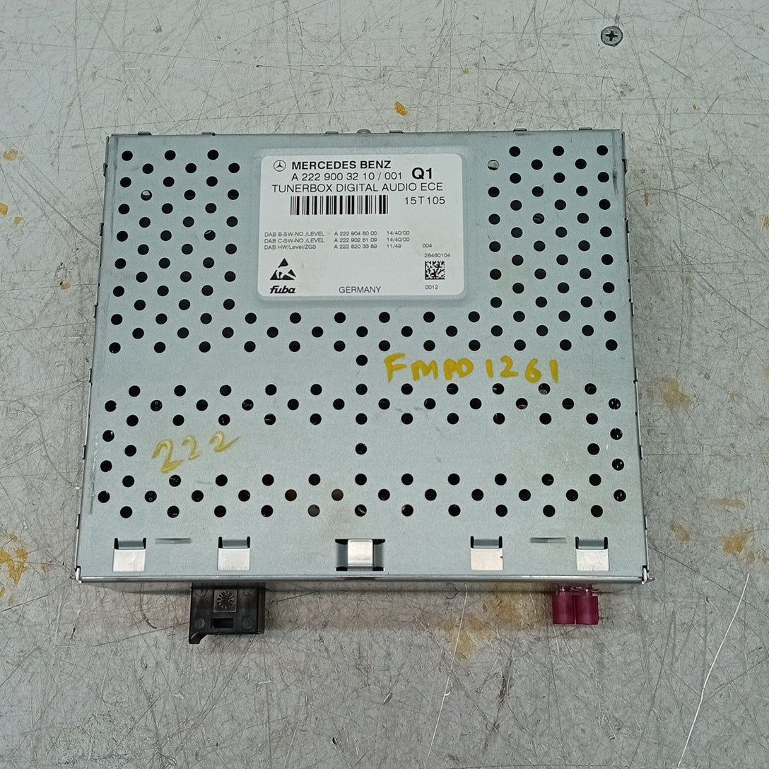 MERCEDES BENZ S-CLASS W222  2014-2021  RADIO TUNER BOX  A2229003210 FM001261