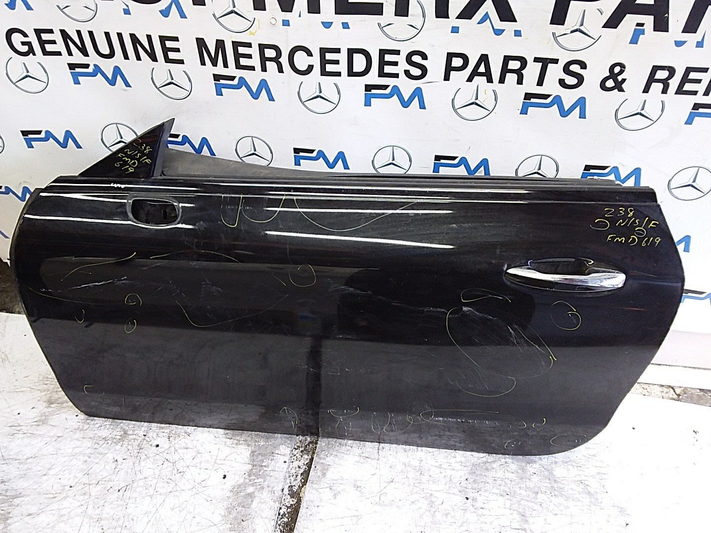MERCEDES E-CLASS C238 PASSENGER FRONTDOOR NSF BLACK 2006 ONWARDS COMPLETE FMD619
