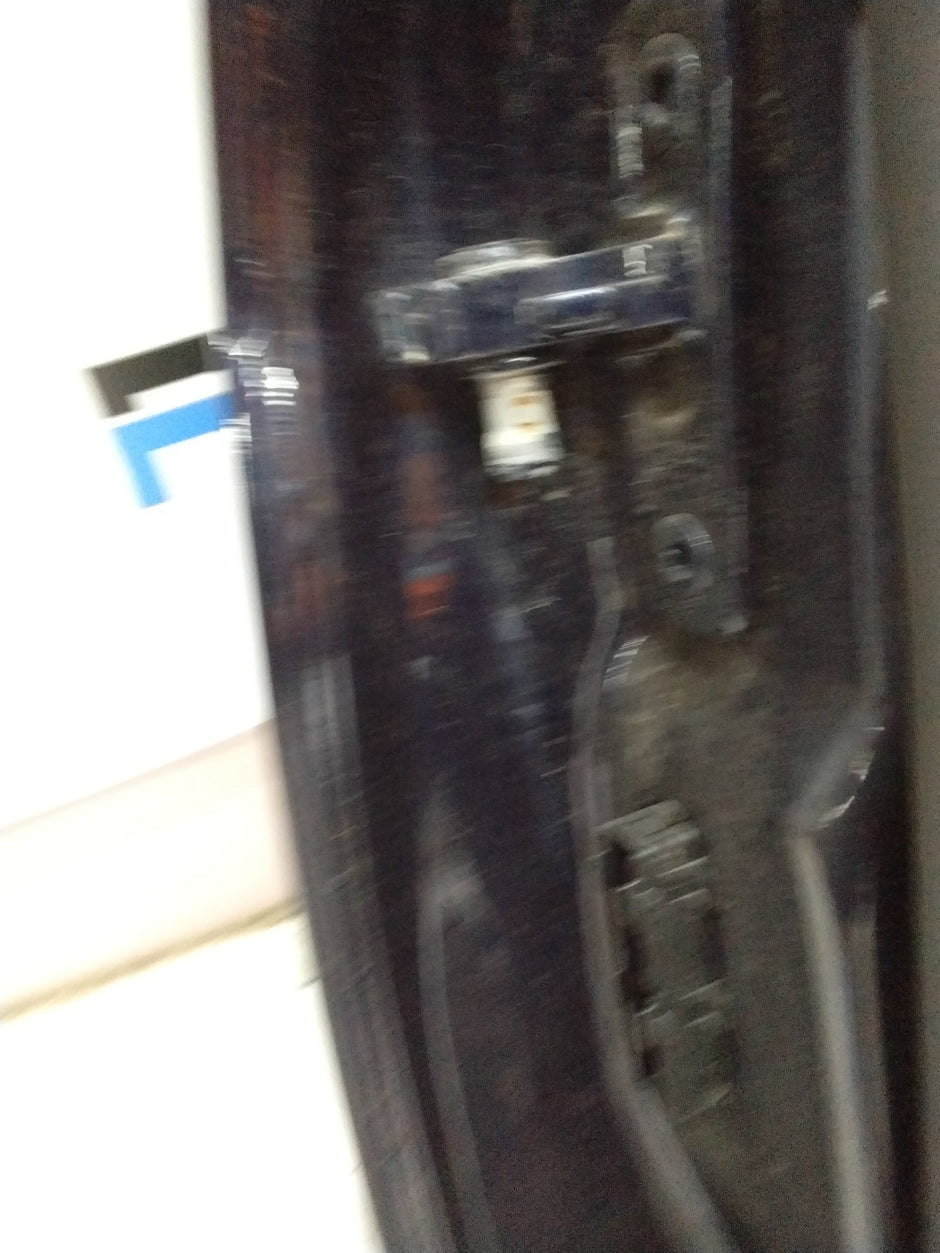 MERCEDES BENZ C-CLASS W205 DRIVER SIDE REAR DOOR O/S/R COMPLETE BLUE FMD87