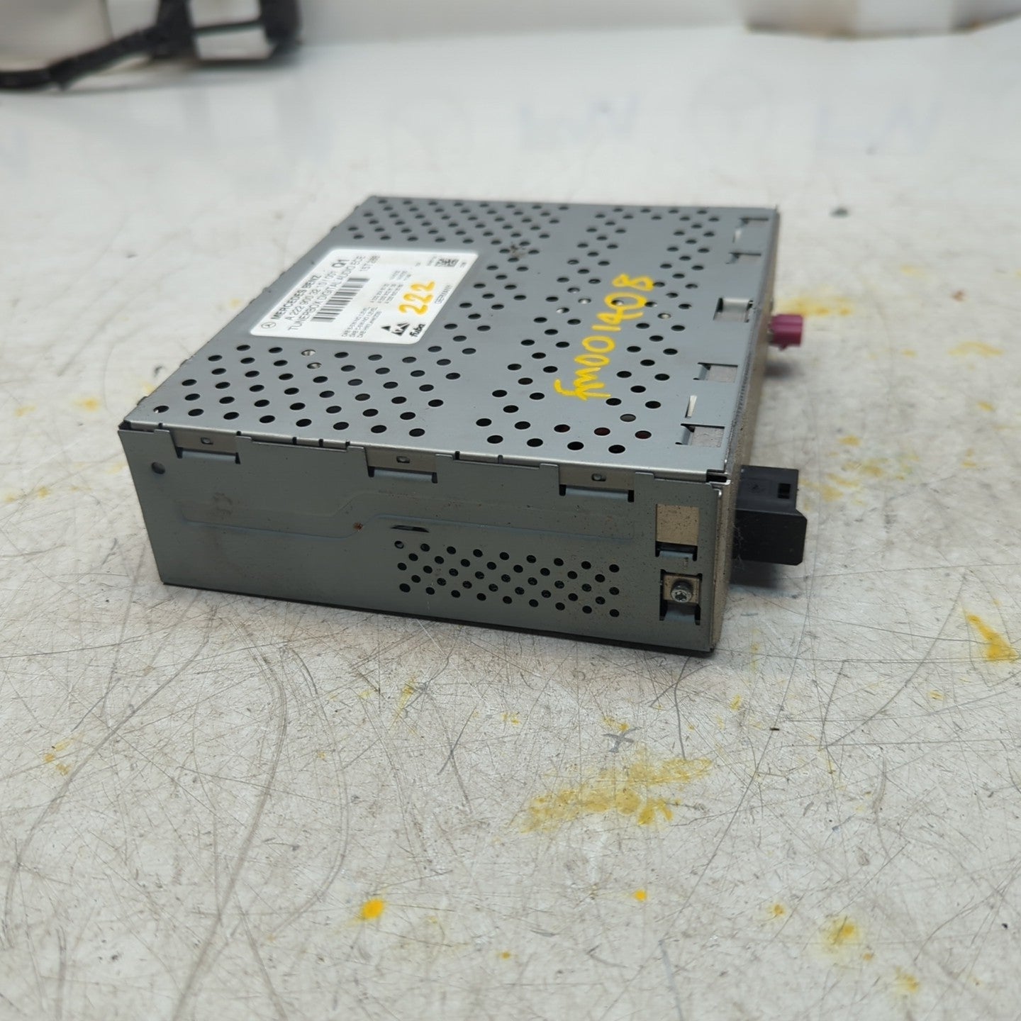 MERCEDES BENZ S-CLASS W222  2014-2021  RADIO TUNER BOX  A2229003210 FM001408