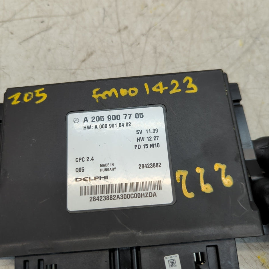 MERCEDES C S-CLASS PARKING BRAKE CONTROL UNIT W205  W222 A2059007705 FM001423