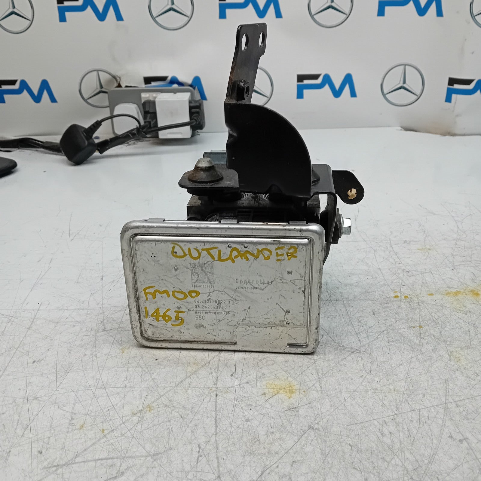 MITSUBISHI OUTLANDER MK3 ABS PUMP 2013 4670B481 FM001465