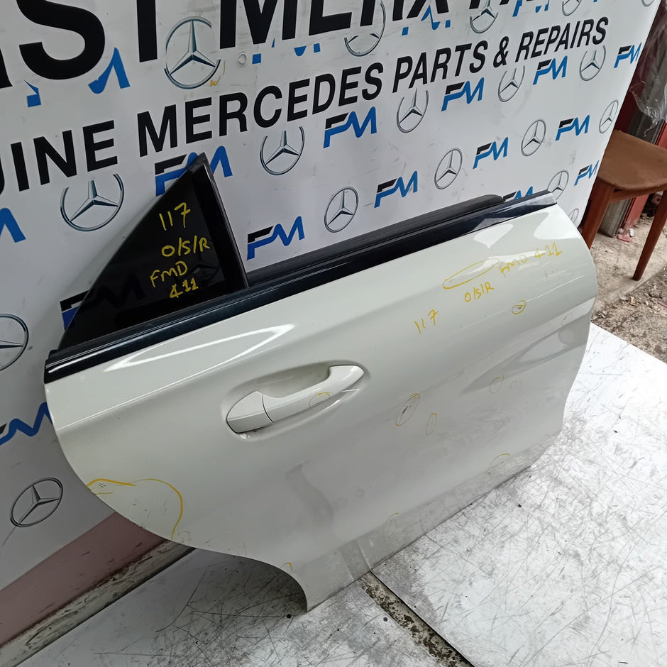 MERCEDES BENZ CLA W117 DRIVER REAR DOOR OSR 2013-19 WHITE COMPLETE FMD411