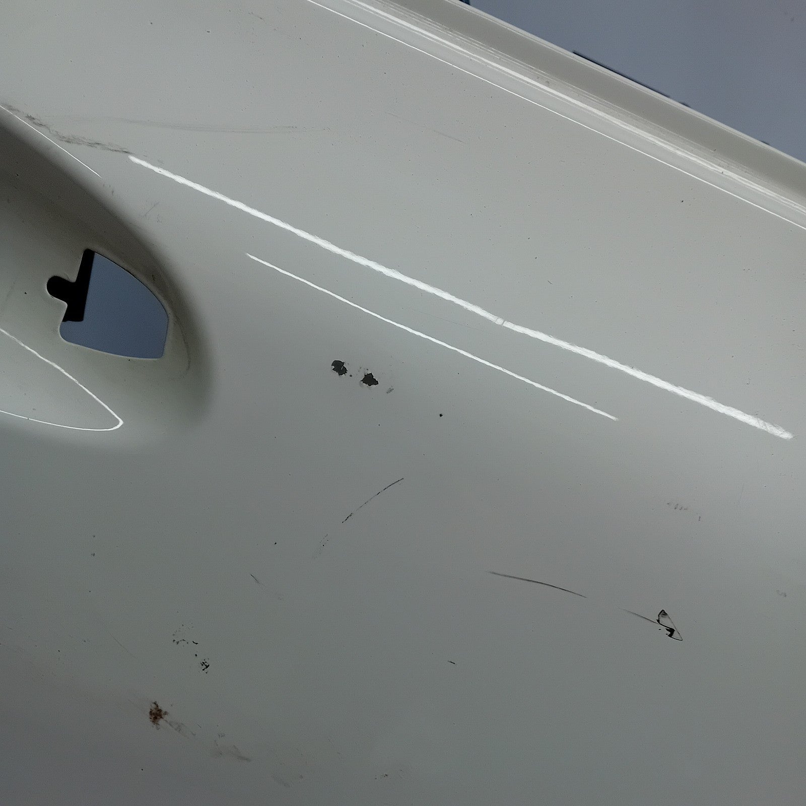 MERCEDES BENZ A-CLASS W176 DRIVER SIDE REAR DOOR O/S/R INCOMPLETE WHITE FMD29 