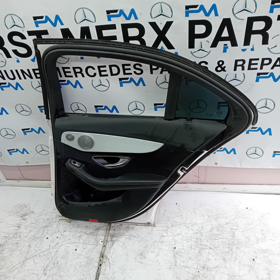 MERCEDES BENZ  C-CLASS W205 DRIVER SIDE REAR DOOR O/S/R WHITE COMPLETE FMD135