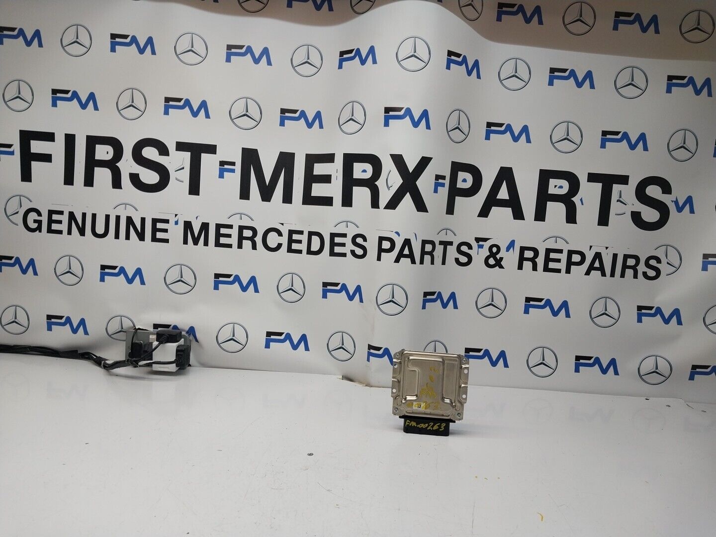 MERCEDES CLASS W205 GLC S CLASS ADBLUE CONTROL MODULE UNIT A0009003313FM00263
