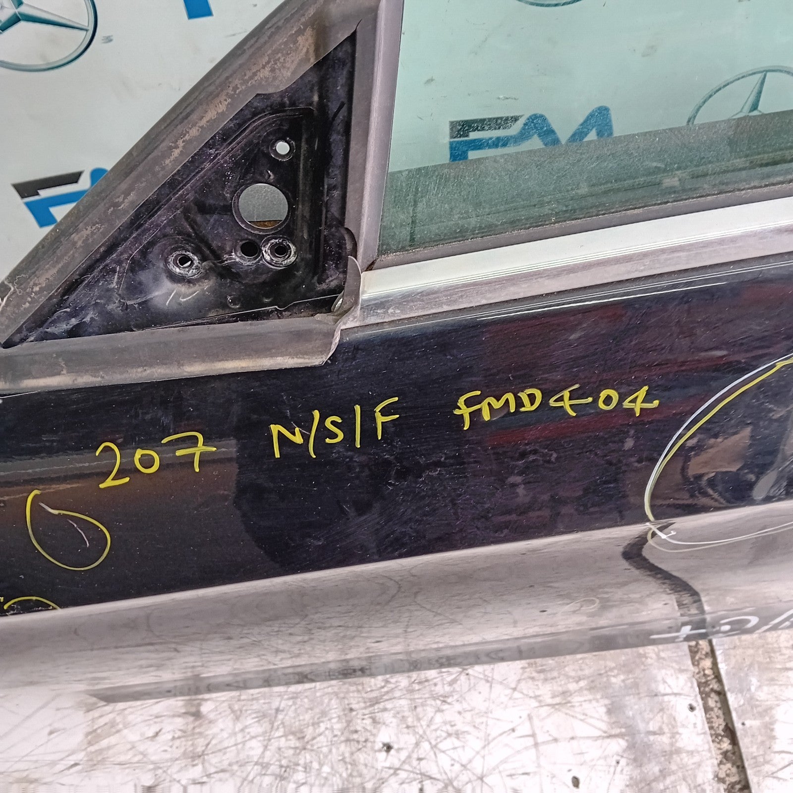 MERCEDES E-CLASS C207 CP PASSENGER FRONT DOOR NSF 2009-16 BLACK COMPLETE FMD404