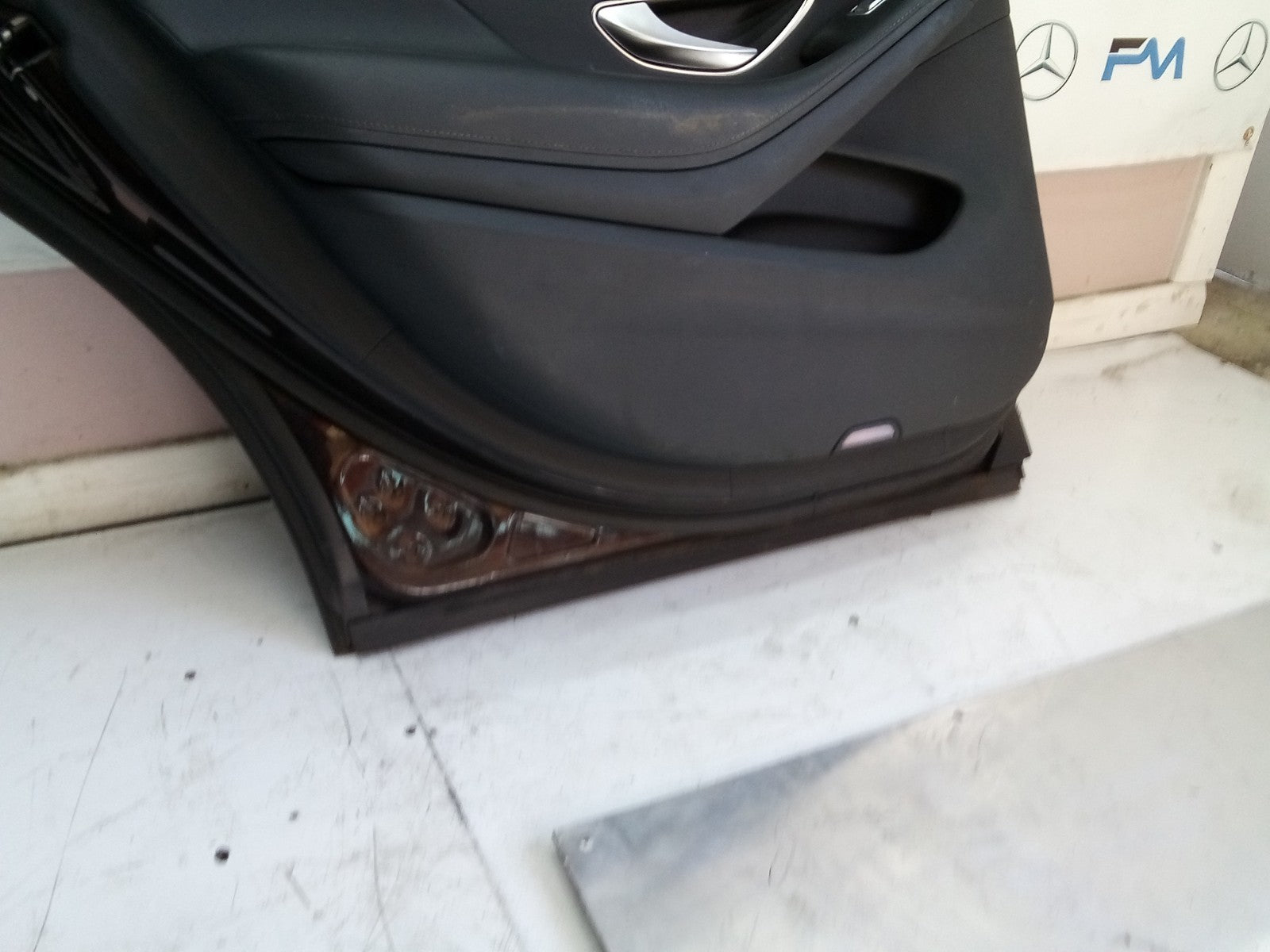 MERCEDES S CLASS W222 SALOON PASSENGER REAR DOOR (NEAR SIDE REAR) BLACK FMD23
