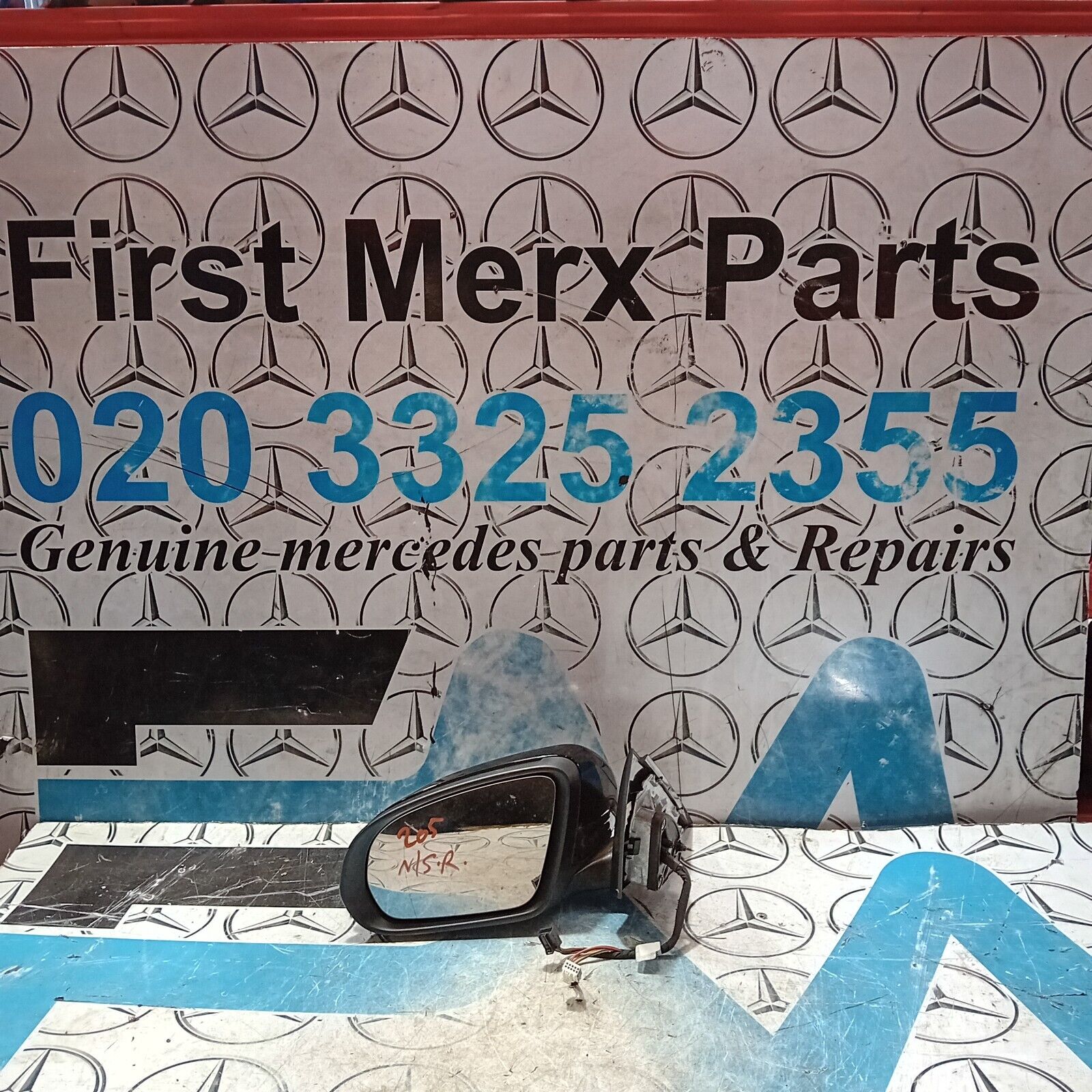 MERCEDES BENZ C-CLASS W205 WING MIRROR PASSENGER SIDE FRONT IN BLACK A2058104702