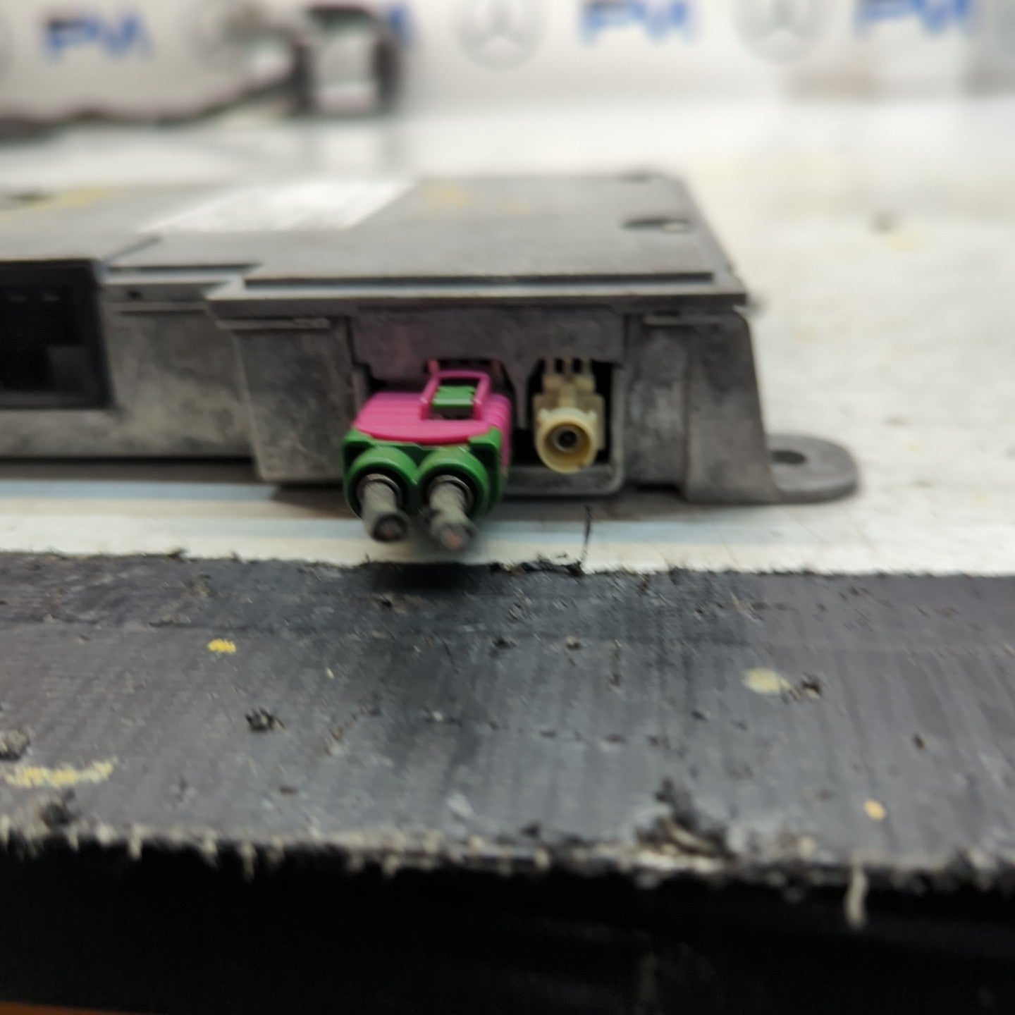 MERCEDES B-CLASS  INSTRUMENT CLUSTER CONTROL UNIT W247 A2479004111 FM001368