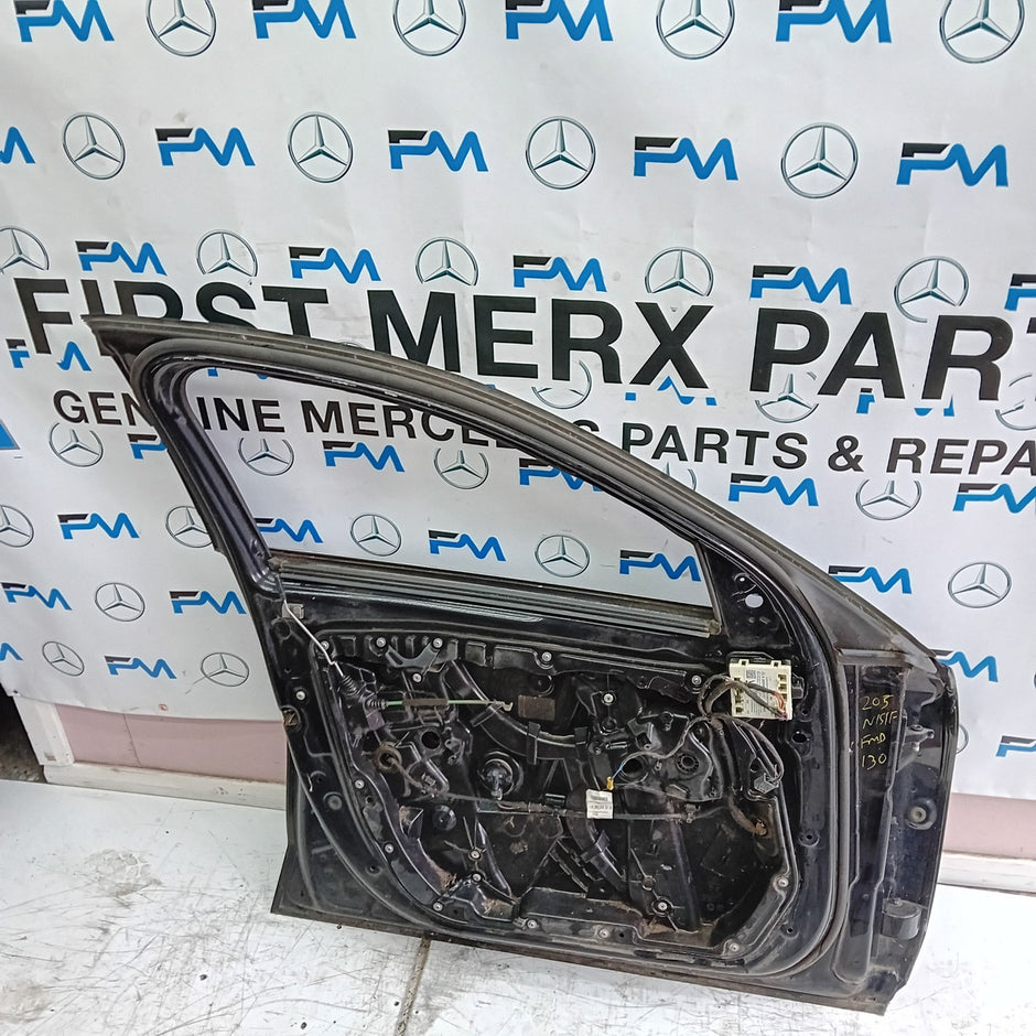 MERCEDES BENZ C-CLASS W205 PASSENGER SIDE FRONT DOOR N/S/F  BLACK FMD130