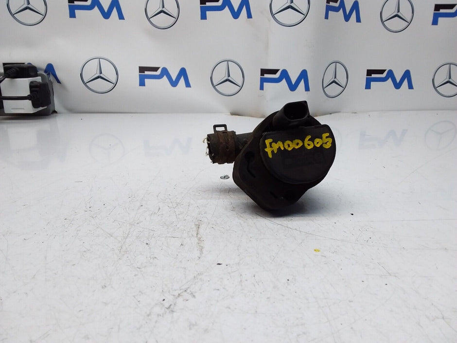 Mercedes E-CLASS W211 ELECTRIC COOLANT WATER PUMP A2118350028 FM00605