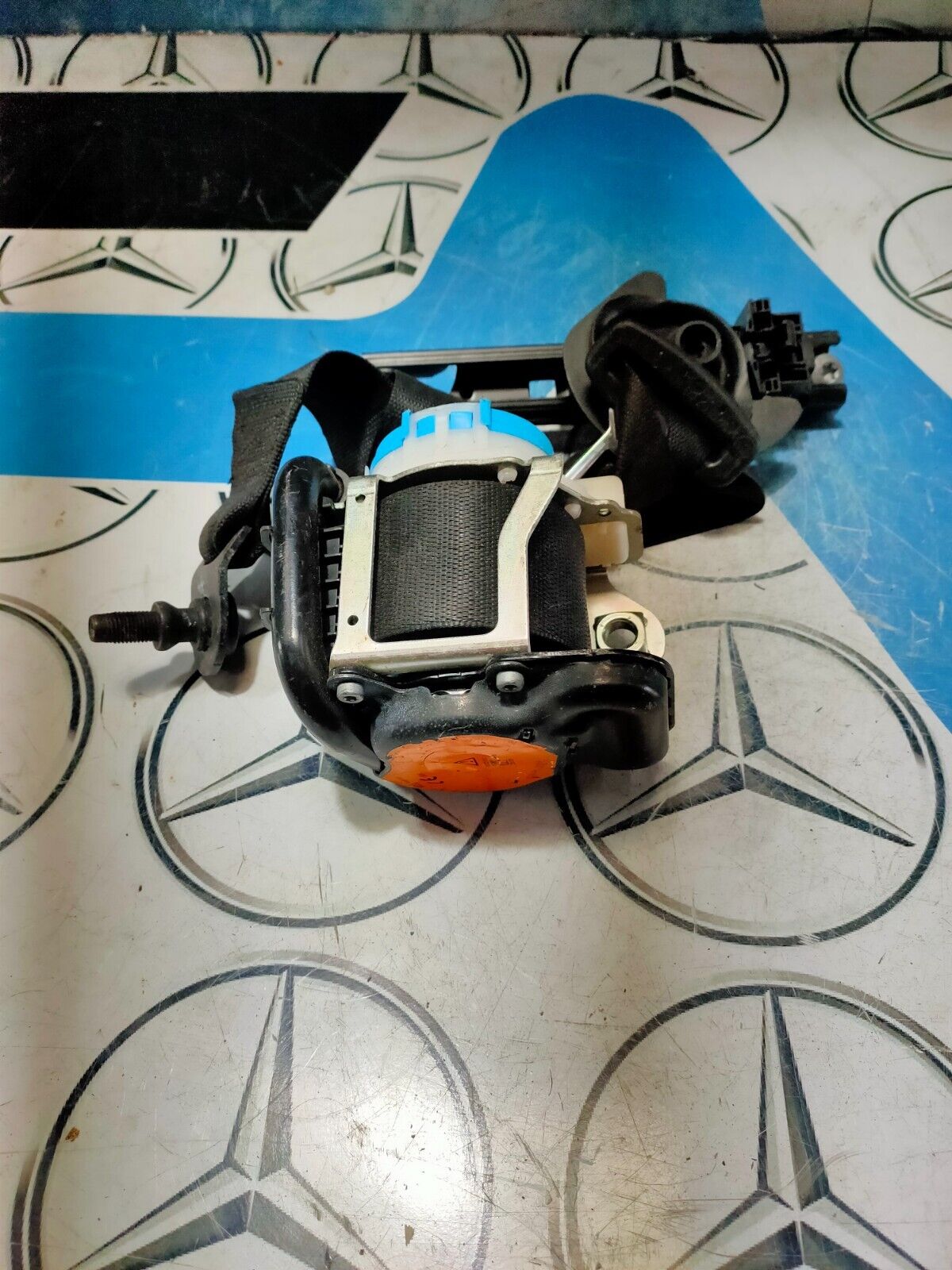 MERCEDES A CLASS SEAT BELT FRONT LEFT SIDE A1768600185 W176 2012 - 2018