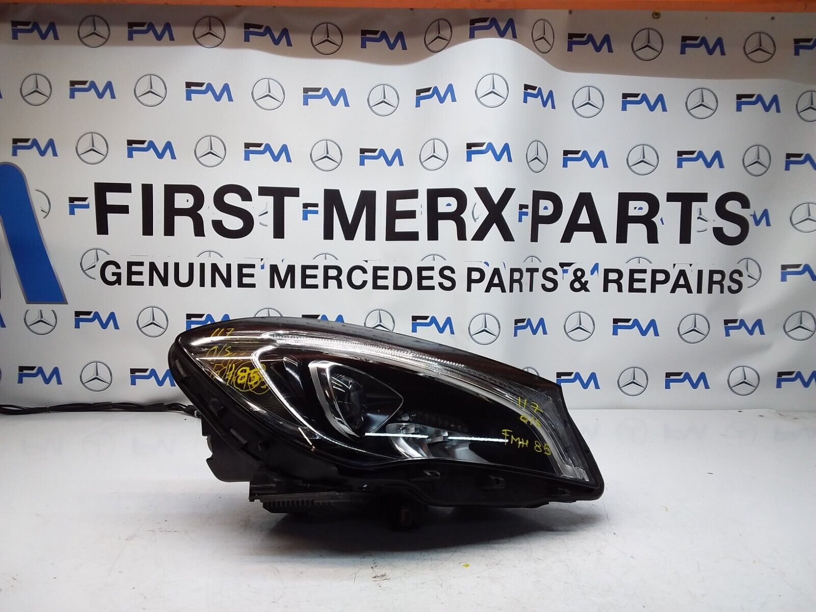 MERCEDES W117 CLA 13-19 DRIVER O/S HEADLIGHT A1178207061 FMH85 LED HIGH PERFORM