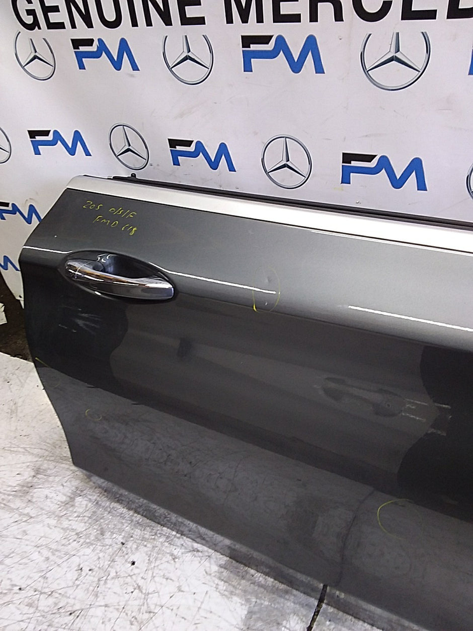 MERCEDES C-CLASS C205  DRIVER FRONT DOOR OSF GREY 2016 ONW COMPLETE FMD618