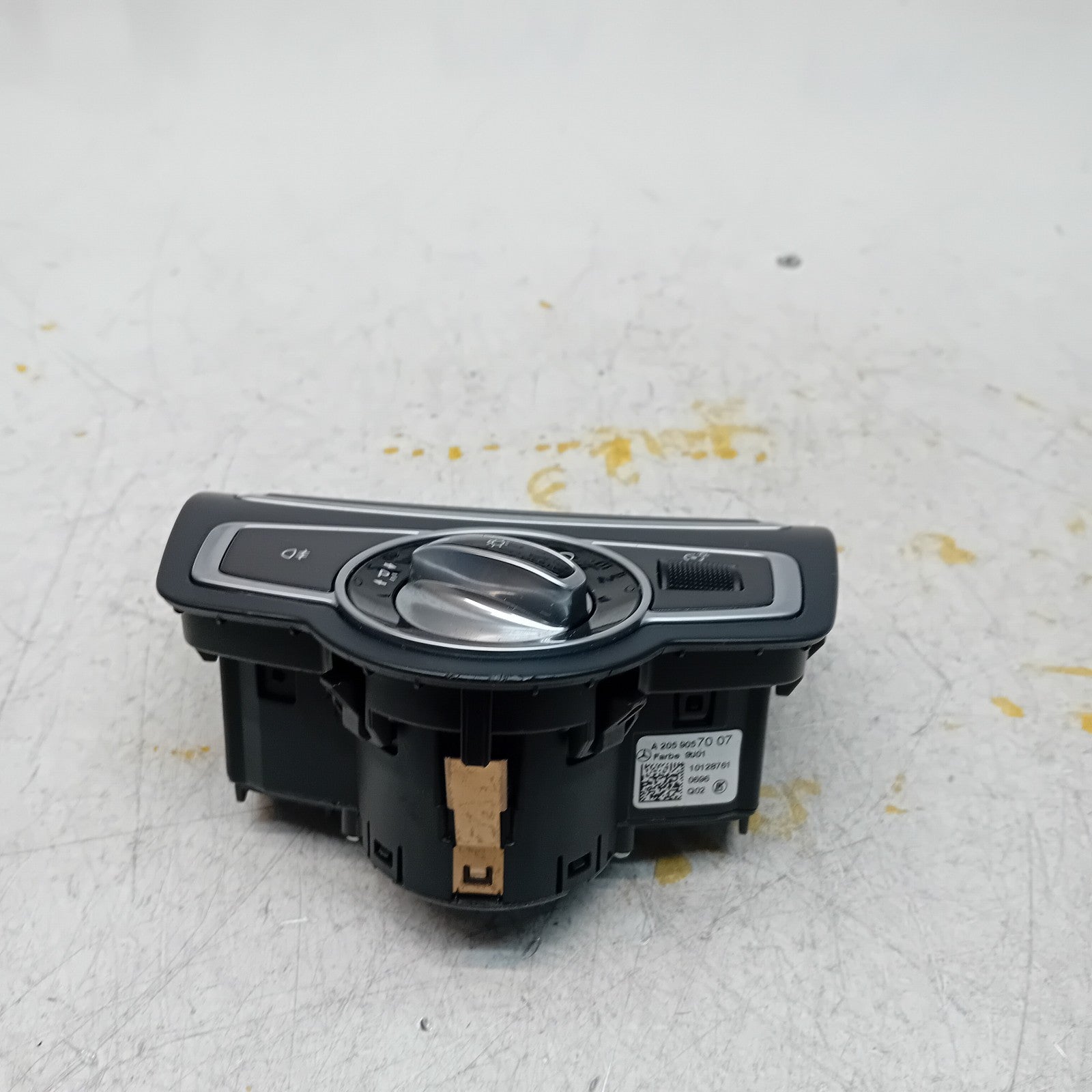 MERCEDES C-CLASS W205 HEADLIGHT CONTROL SWITCH 2014 A2059057007 FM001192