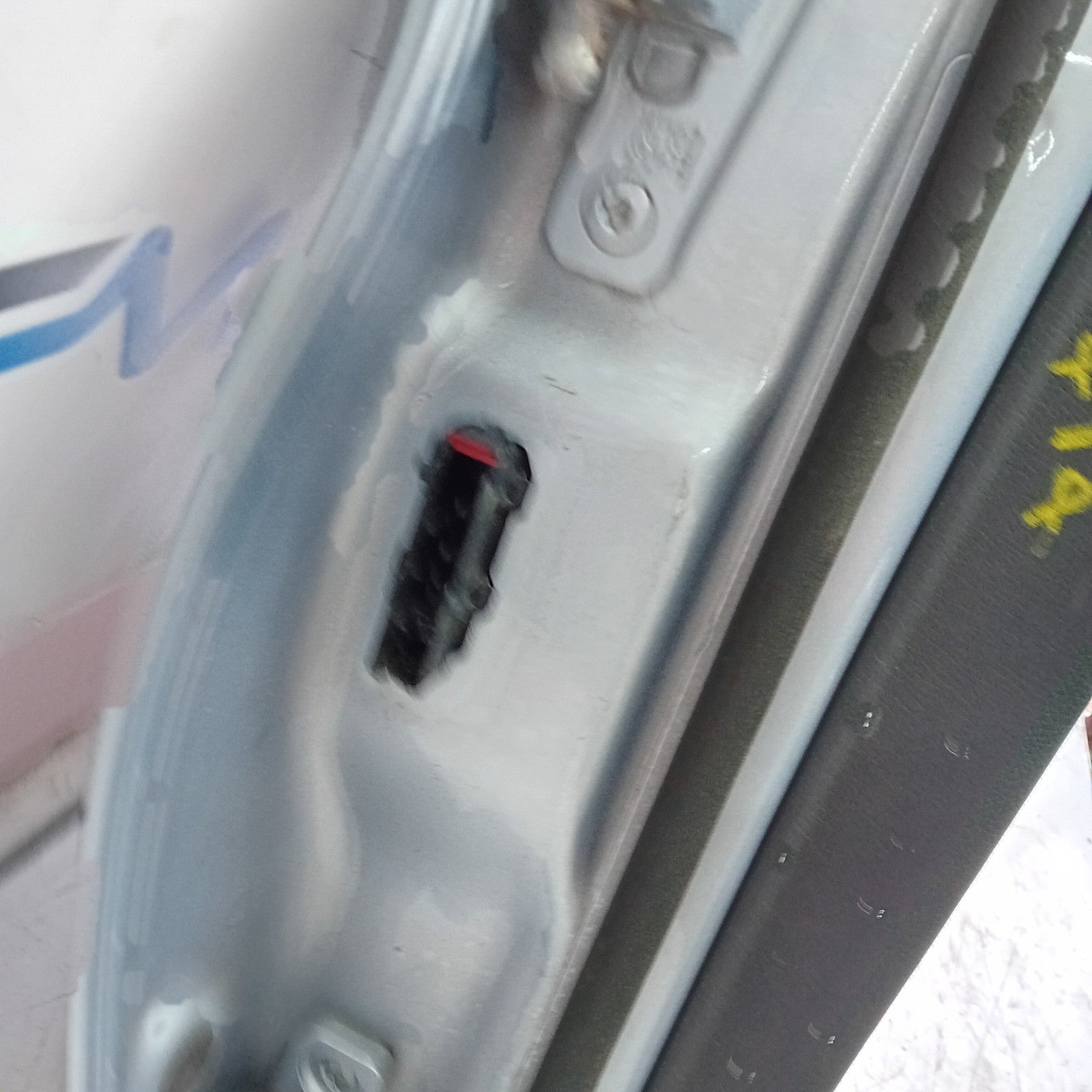 MERCEDES C-CLASS W205 DRIVER REAR DOOR OSR SILVER COMPLETE 2014 ON FMD414