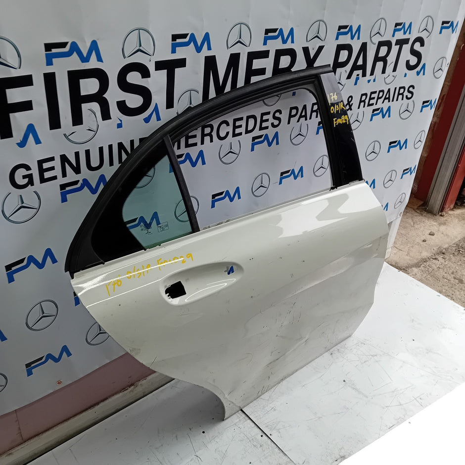 MERCEDES BENZ A-CLASS W176 DRIVER SIDE REAR DOOR O/S/R INCOMPLETE WHITE FMD29 