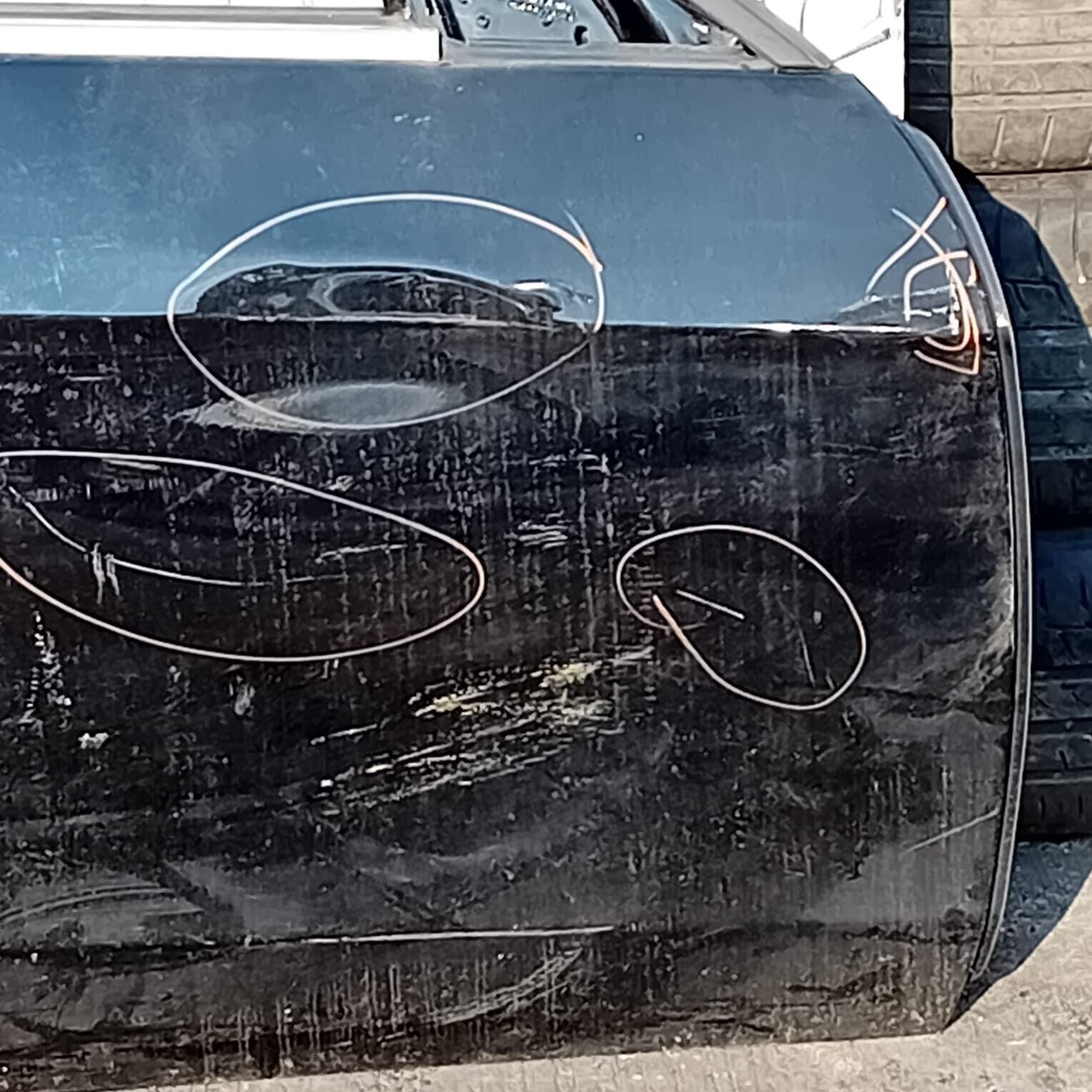 MERCEDES BENZ E-CLASS W212 DRIVER SIDE FRONT DOOR ( OFF SIDE FRONT )