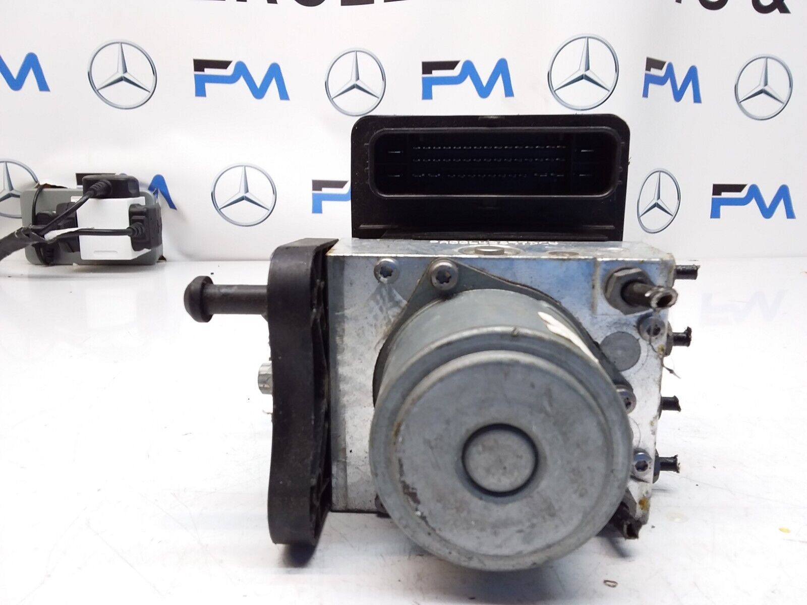 MERCEDES E-CLASS W213 ABS PUMP MODULE CONTROL UNIT A2134315801 FM00416