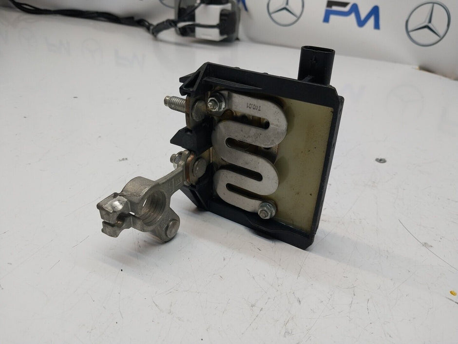 Mercedes W213 W205 W218 W238 W253 Negative Battery Tray Clamp A0009061505FM00249
