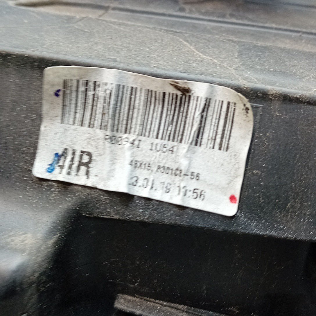MITSUBISHI OUTLANDER MK3 2015 HEADLIGHT DRIVER OS LEFT L0094I 1U64 FM001587
