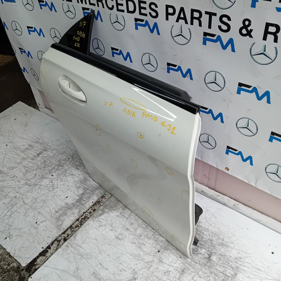 MERCEDES BENZ CLA W117 DRIVER REAR DOOR OSR 2013-19 WHITE COMPLETE FMD411